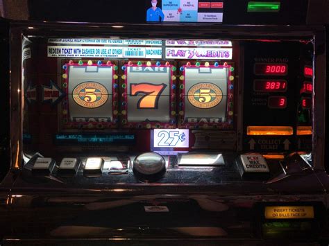 3 Reel Slot Machines Para Venda