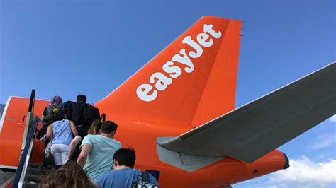A Easyjet Gatwick Slots