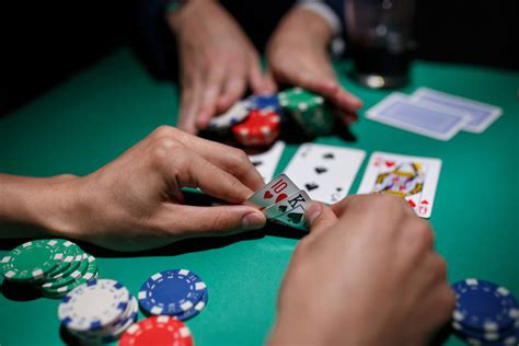 Apostas De Poker Online