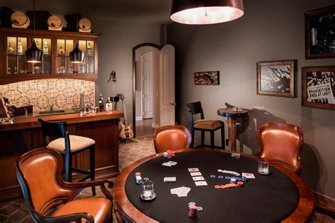 Cacadores De Sala De Poker