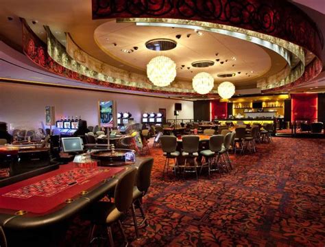 Casino Mcphillips Rua Da Estacao