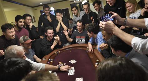 Faculdade De Poker Tour