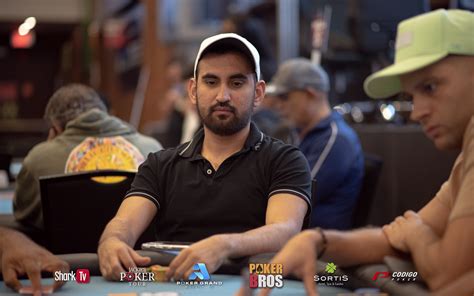 Josue Drummond De Poker