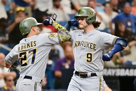 Los Angeles Dodgers vs Milwaukee Brewers pronostico MLB