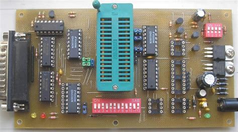 Maquina De Fenda De Eproms