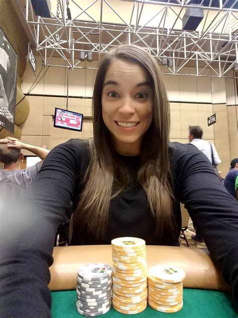 Pamela Maldonado Poker