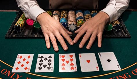 Poker Online Essentials