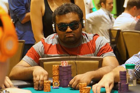 Ravi Udayakumar Poker