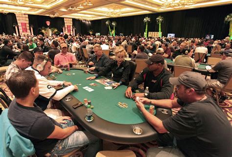 Salas De Poker Napoles Florida