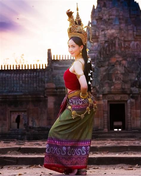 Tailandes Princesa De Fenda