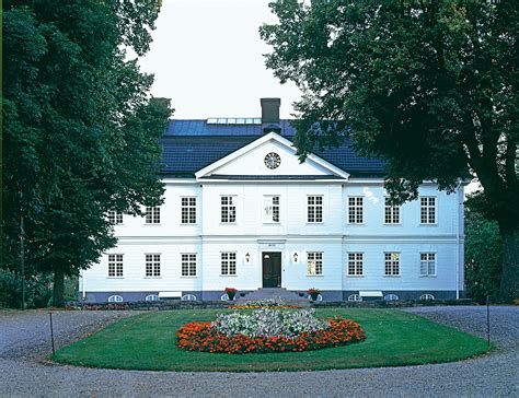 Yxtaholms Slott Recension